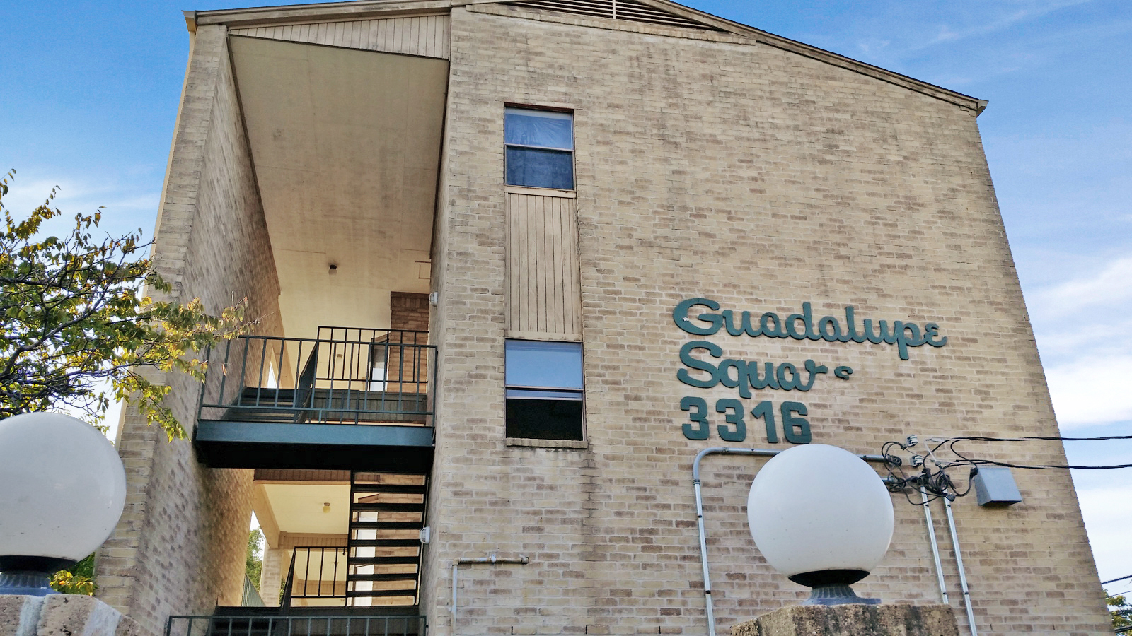 3316 Guadalupe #216 - 216